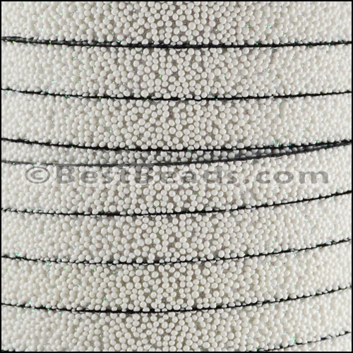 10mm flat SEED BEAD leather WHITE - 1 meter