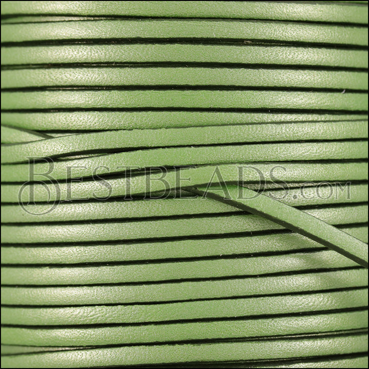 3mm flat leather CANDY SHIMMER GREEN - meter