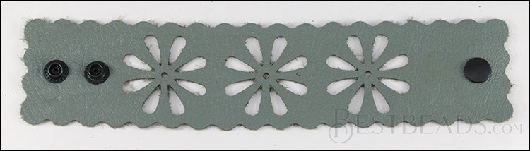 LEATHER FLOWER cuff GREY
