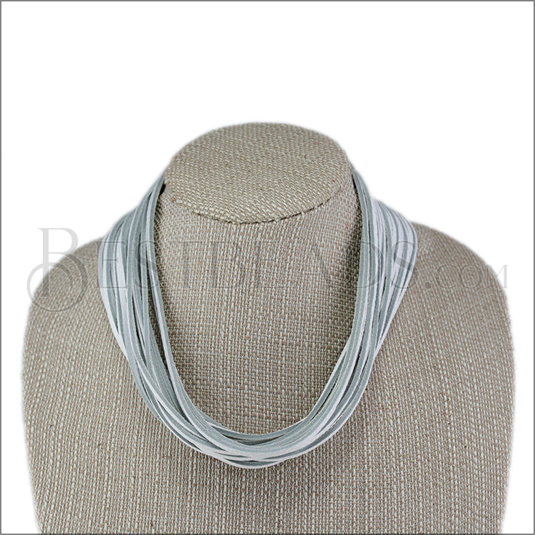 21.5" SHREDDED necklace WHITE - strand