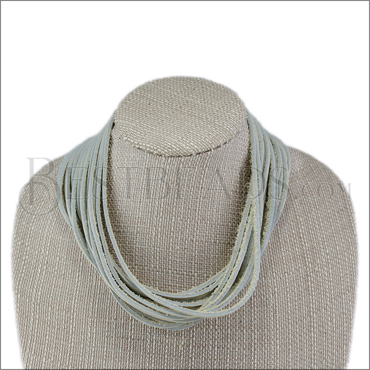 21.5" SHREDDED necklace CREAM - strand
