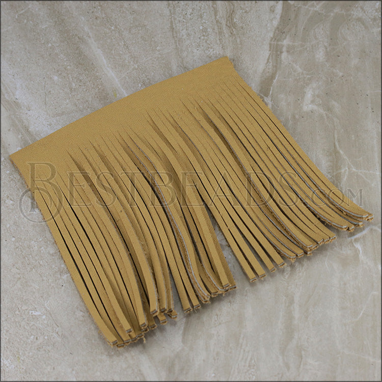 Medium Tassel SADDLE