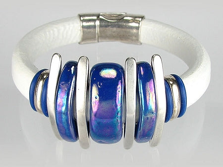 Shown with oval eye ceramic beads, o-rings, and BB-REG-SP-65