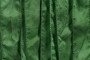 SILKY Ribbon - Bundle of 10 Strands Color: 97-LEAF GREEN