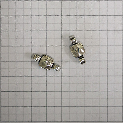 10mm square grid (with 5mm half marks)
