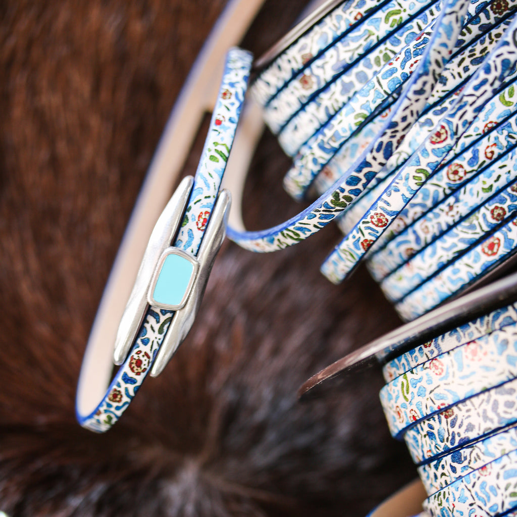 5mm flat EURO PRINTED leather BOHO BLUE - meter