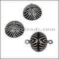 ACRYLIC BEADING magnetic clasp 14mm STRIPE BLACK/SILVER - 10 pcs