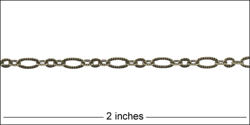 Close up of 2" of chain
