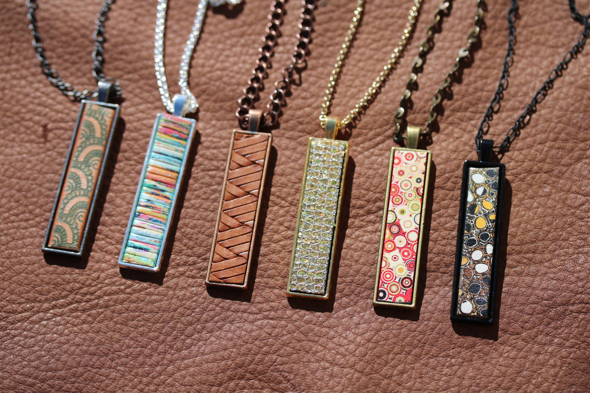 Rectangle Inlay Pendant ANT. BRASS - 10 pcs