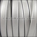 Regaliz® 4.5mm leather METALLIC SILVER - meter