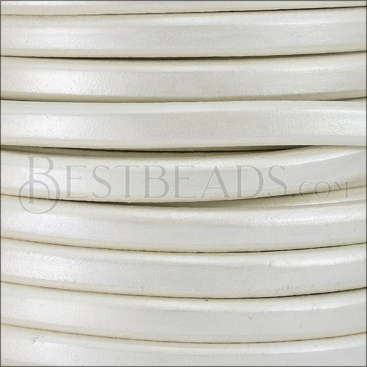 Regaliz® Leather Oval METALLIC WHITE - meter