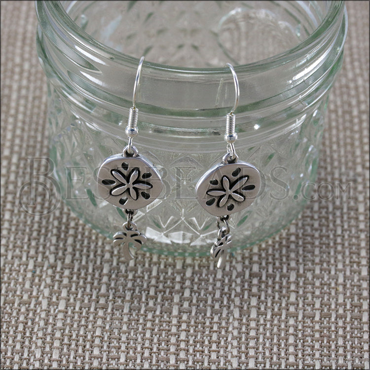 Sand Dollar Connector Charm ANT SILVER - 10 pcs