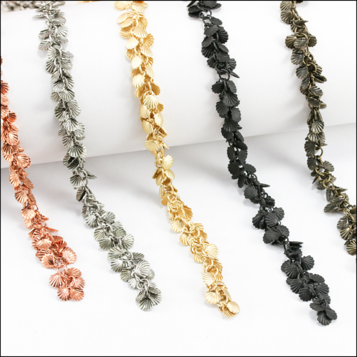 shell dangles chain NITE BLACK