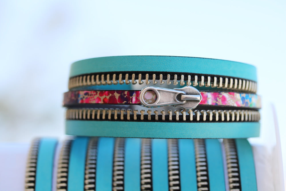 10mm flat ZIPPER leather TURQUOISE - 1 meter